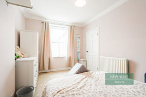 Photo 14- click for photo gallery